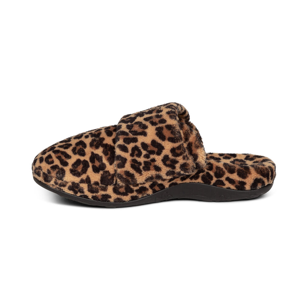 Aetrex Women's Mandy Closed Toe Slippers - Leopard | USA 8MU75KX